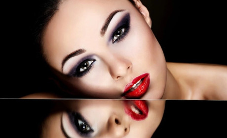 Від кутюр до реальності: як відомі дизайнери впливають на стандарти краси і пластичну хірургію