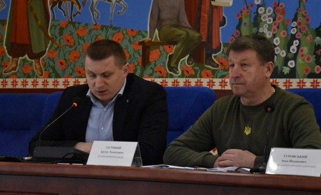 Новий депутат, захист культурної спадщини й підтримка ЗСУ: основні моменти сесії районної ради