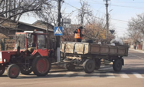 У Біляївській громаді оголошують конкурс: хто надаватиме мешканцям послугу з вивозу сміття