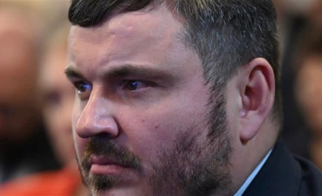 Ексголова Херсонської ОДА та Укроборонпрому Юрій Гусєв — викладач Острозької академії