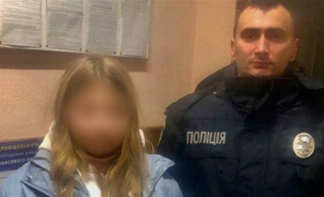 Поліцейські Фастівщини повернули додому 16-річну зниклу дівчину. Її знайшли в іншій області