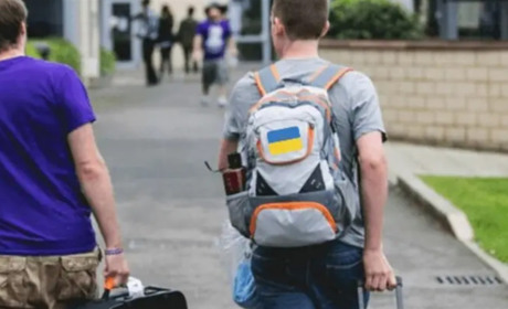 Чоловіки віком від 18 до 22 років зможуть безперешкодно перетинати кордон під час воєнного стану