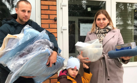 У Дніпрі почав працювати Центр підтримки переселенців з Волноваського району. Як отримати допомогу