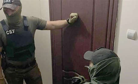 Черкащанин підробляв документи призовникам і переправляв їх, як багатодітних батьків, за кордон