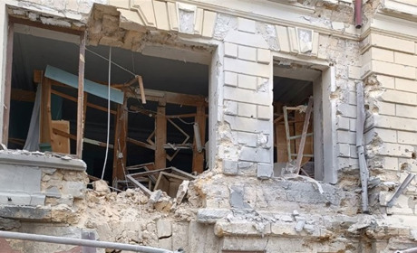 Росіяни обстрілами знищили третину Херсонського обласного краєзнавчого музею