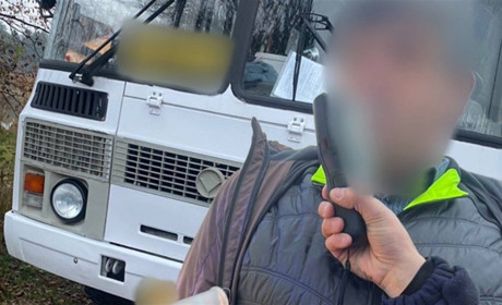 Сарненські патрульні зупинили нетверезого водія міжміської маршрутки