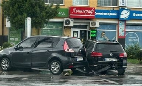 У Славуті водій втікав із місця ДТП через все місто