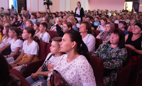 Український сучасний театр привезе до Переяслава містичну виставу "Вій": афіша подій липня