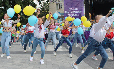 День Незалежності на Городоччині у минулі роки. Як це було до повномасшабного вторгнення (ВІДЕО)