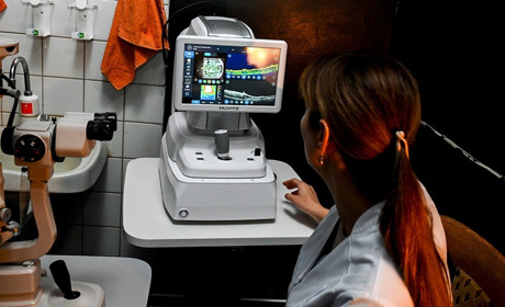 У Кагарлицьку лікарню придбали оптико-когерентний томограф: що за апарат і як він допоможе пацієнтам