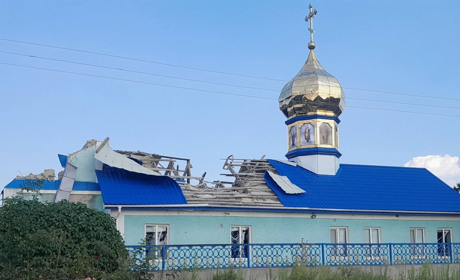 Росіяни артилерією збили дзвіницю храму у Станіславі на Херсонщині