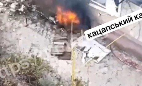 Як окупанти полюють дронами на жителів Козацького (відео)