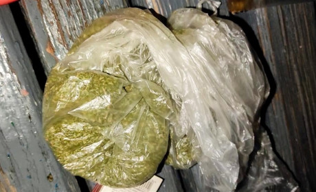 Поліцейські вилучили наркотики у жителя Ржищева