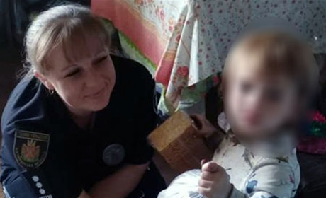 Недоглянуті та неохайні дітлахи: поліцейські перевірили 10 родин на Звягельщині