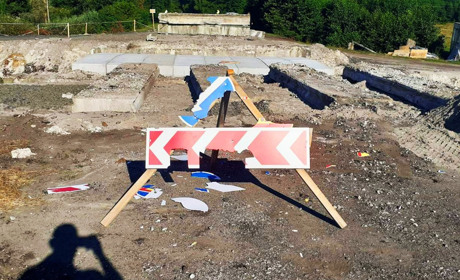 Новий міст біля Луко місцевим насправді не треба? Хто хуліганив на будові, розбиратиметься поліція