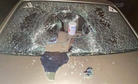 Головою вибив скло автомобіля: у Жовтих Водах велосипедист врізався в припарковане авто