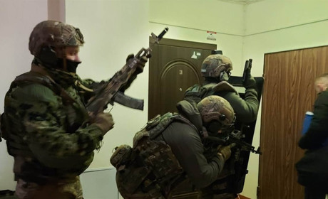 Готували напади на міські об’єкти: СБУ на Житомирщині викрила злочинне угрупування