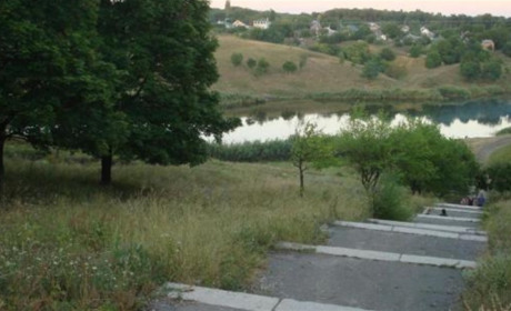 "Заячу балку" розмиває. У Лозовій планують відремонтувати мережу водовідведення за 199 тис грн