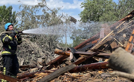 За добу 13 ударів по Донеччині: поліцейські задокументували злочини росіян