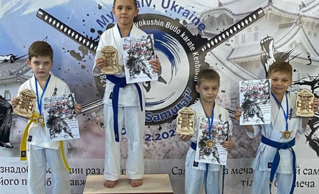 Покровські каратисти вдало виступили на всеукраїнському турнірі
