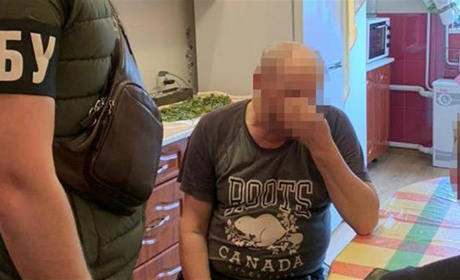 59-річний житель Звягельщини зловтішався із загибелі наших захисників — до нього завітала СБУ