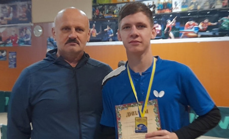 Юний славутчанин отримав друге місце на Чемпіонаті України з пара настільного тенісу