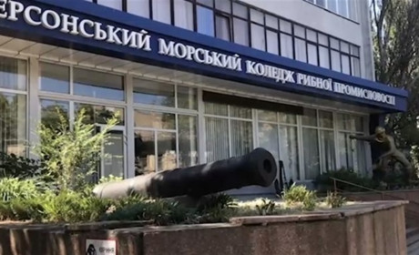 Самопроголошеному «директору Херсонського морського коледжу» загрожує до 12 років за ґратами