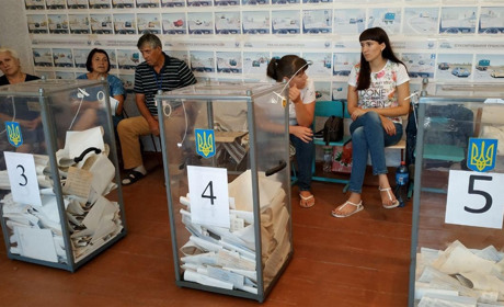 Ок, Google, що ти знаєш про кандидатів на міського голову Сватівської ОТГ?