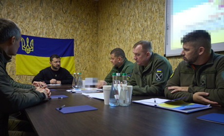 Зеленський провів нараду з військовими на Херсонщині