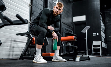 Спортивний одяг для чоловіків і жінок - де придбати якісні та оригінальні речі?