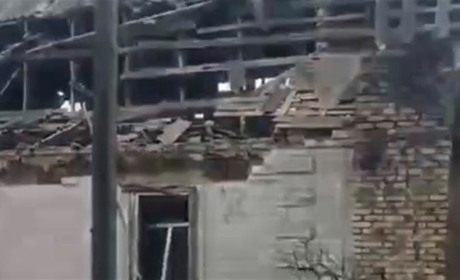 Росіяни атакували П’ятихатки: влучили у приватні будинки