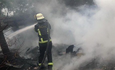 На Фастівщині внаслідок удару блискавки загорілися дві будівлі
