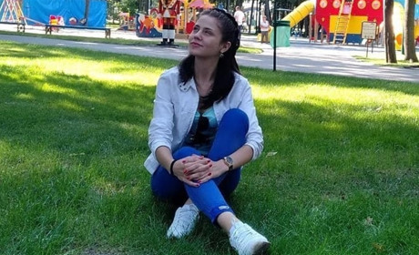 Сватівчанка Вікторія Комісарова потребує допомоги — дівчина швидко втрачає зір