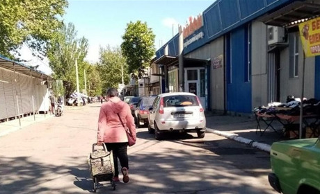 У Новій Каховці бабуся отруїлася росіською “гуманітаркою”