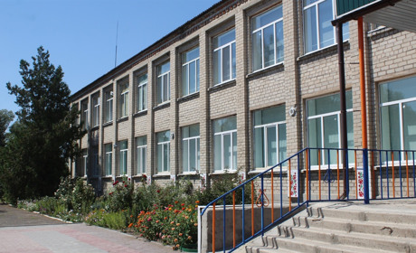 Петрівські школи та садок чекають своїх господарів