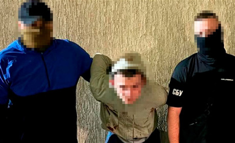 За матеріалами СБУ на Буковині судитимуть зрадника, який підпалював релейні шафи та військові авто