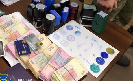 Шахраї-підрядники вкрали 9,5 млн грн під час ремонту об’єкта "Укртранснафти" на Житомирщині