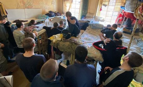 У Херсонському СІЗО завагітніла жінка, що не мала побачень