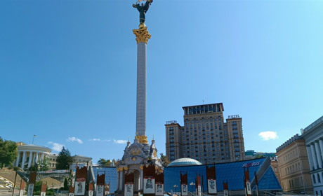 "Вони - звірі": Зеленський записав відео з нагоди 8 травня - Дня пам'яті і перемоги