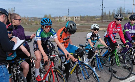 Медаль на відкритій першості Миколаєва: здобуток первомайських велосипедистів на чергових змаганнях