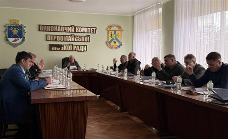 У Первомайську затвердять тимчасовий тариф на проїзд після ультиматуму перевізників