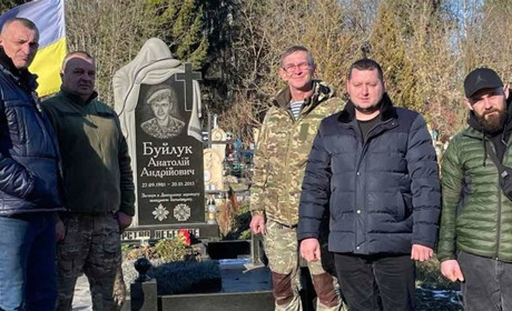 У боях за Донецький аеропорт загинуло 8 вінничан: побратими вшанували пам’ять «Кіборгів»