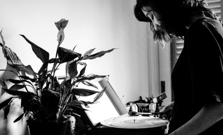 Правильный уход за виниловыми пластинками