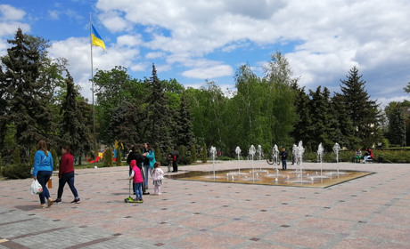 Чи довго ще ходити в масці? Та що потрібно знати скадовчанам про адаптивний карантин