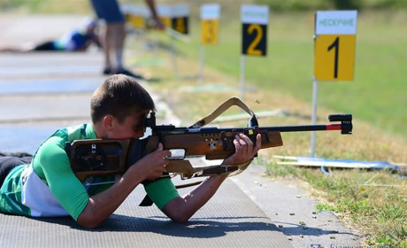 На змаганнях з літнього біатлону біатлоністи з Білопільщини готуються до майбутніх стартів