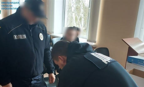 За побиття затриманого судитимуть шістьох поліцейських із Шепетівщини