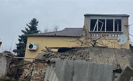 Військові російської армії обстріляли Нікополь: правоохоронці зафіксували наслідки