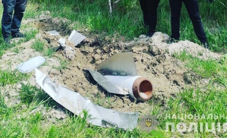 На Житомирщині в полі знайшли уламки ще однієї рашистської ракети