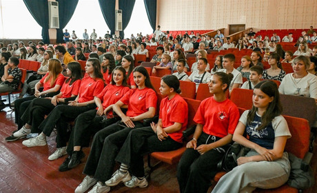 Подяки та премії: у Кагарлику вітали талановитих та креативних учнів громади