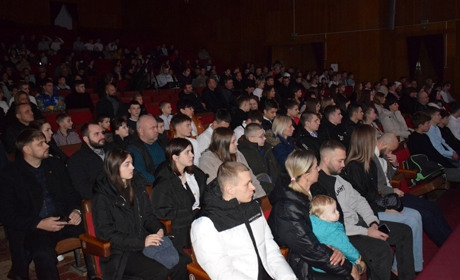 У Звягелі кращим спортсменам та тренерам вручили премію "Спортивний Олімп — 2023"